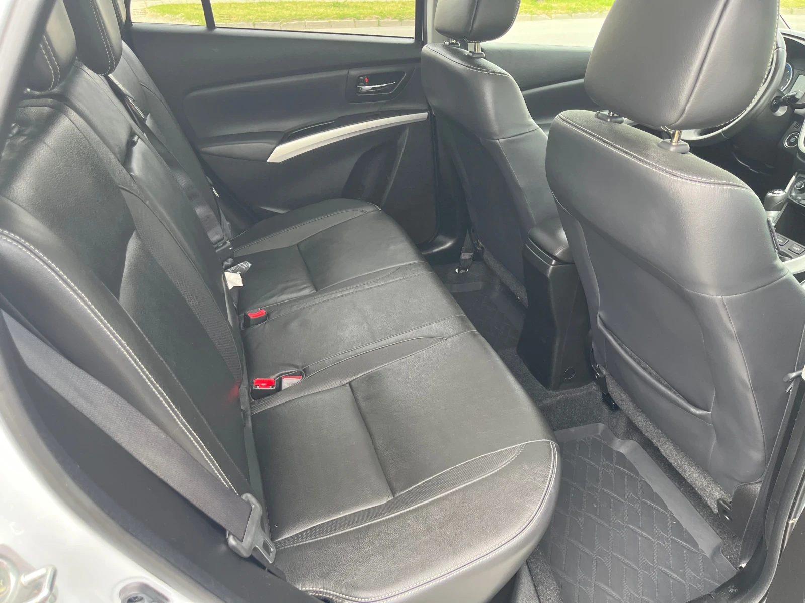 Suzuki SX4 S-Cross 1.6 TDI Full 4x4 | Mobile.bg � ����������� 10