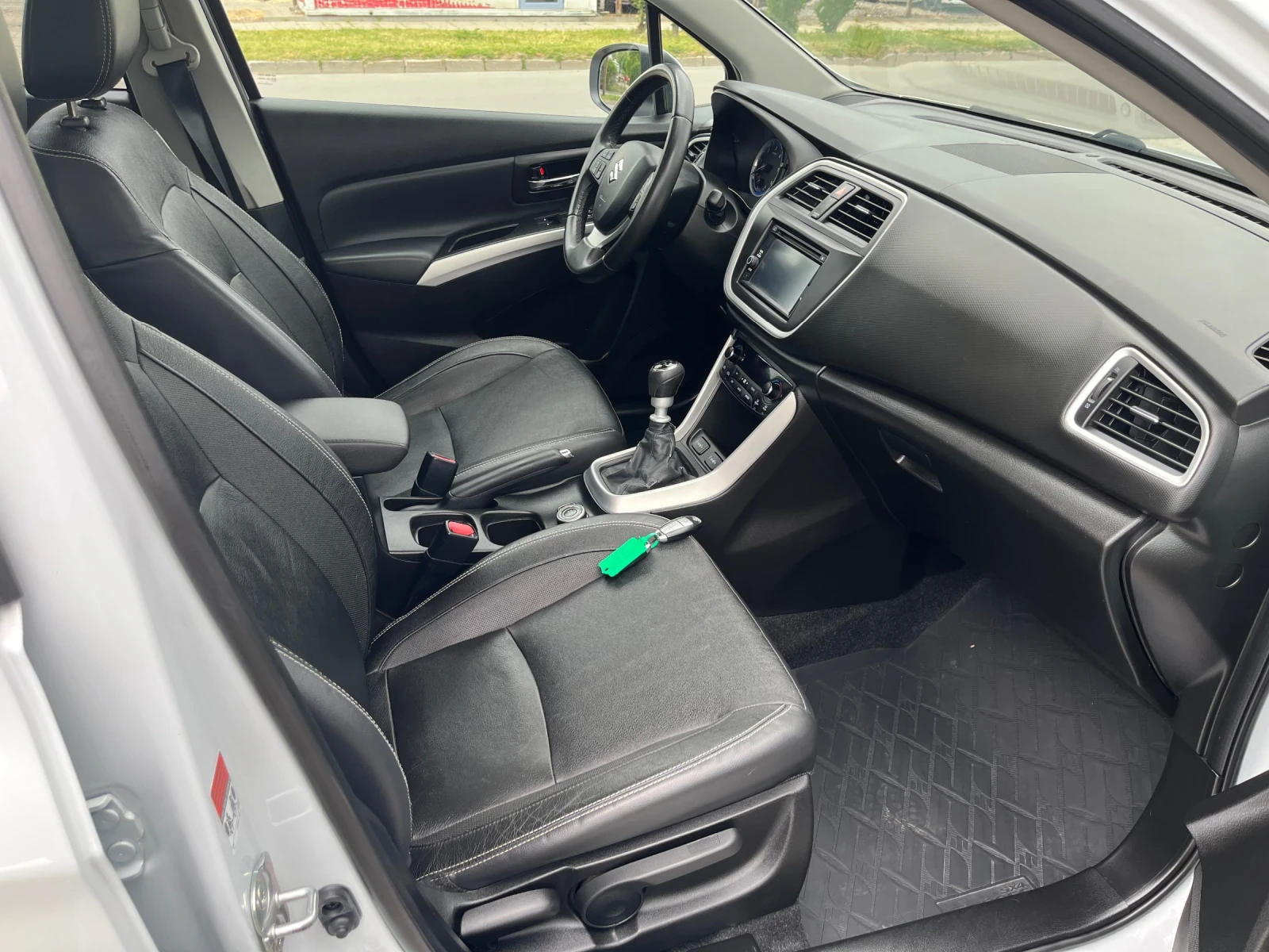 Suzuki SX4 S-Cross 1.6 TDI Full 4x4 | Mobile.bg � ����������� 8