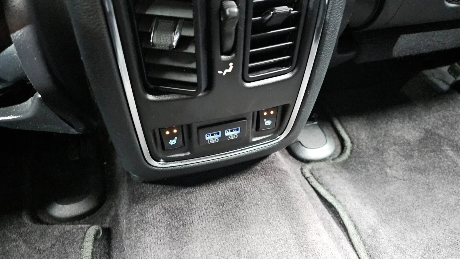 Jeep Grand cherokee 3.6 Limited, снимка 13 - Автомобили и джипове - 54763681