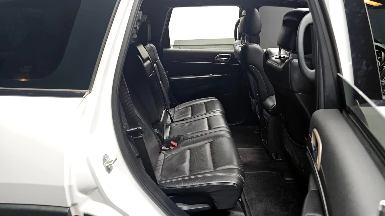 Jeep Grand cherokee 3.6 Limited, снимка 9 - Автомобили и джипове - 54763681