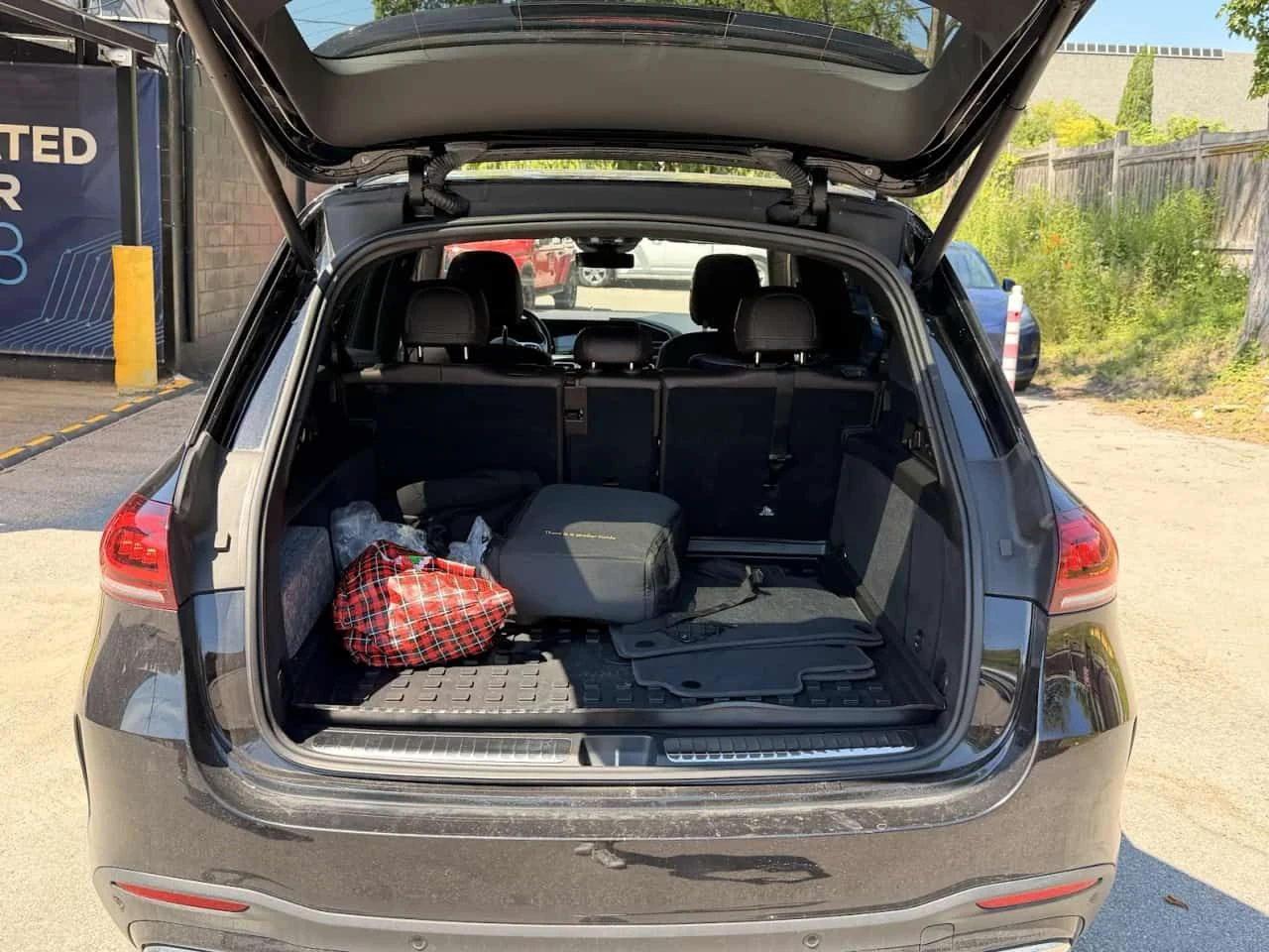 Mercedes-Benz GLE 350 * CARFAX * БЕЗ ПЪРВОНАЧАЛНА ВНОСКА, снимка 7 - Автомобили и джипове - 55304450