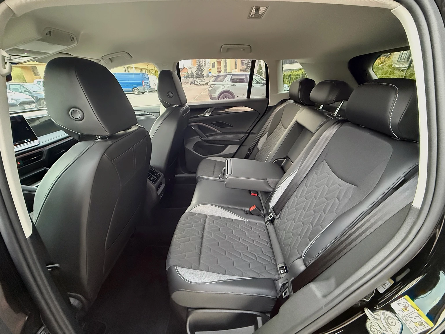 VW Tiguan ��������* ACC* IQ LIGHT* 360* AMBIENT*  | Mobile.bg � ����������� 10