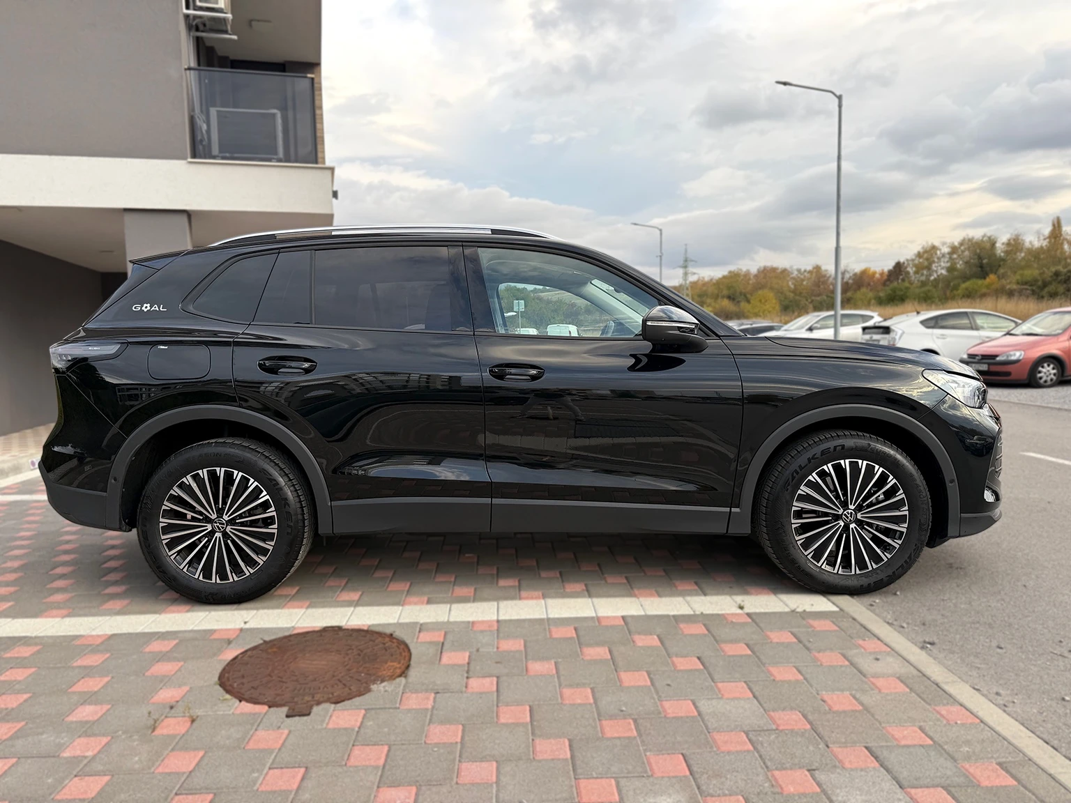 VW Tiguan ��������* ACC* IQ LIGHT* 360* AMBIENT*  | Mobile.bg � ����������� 4