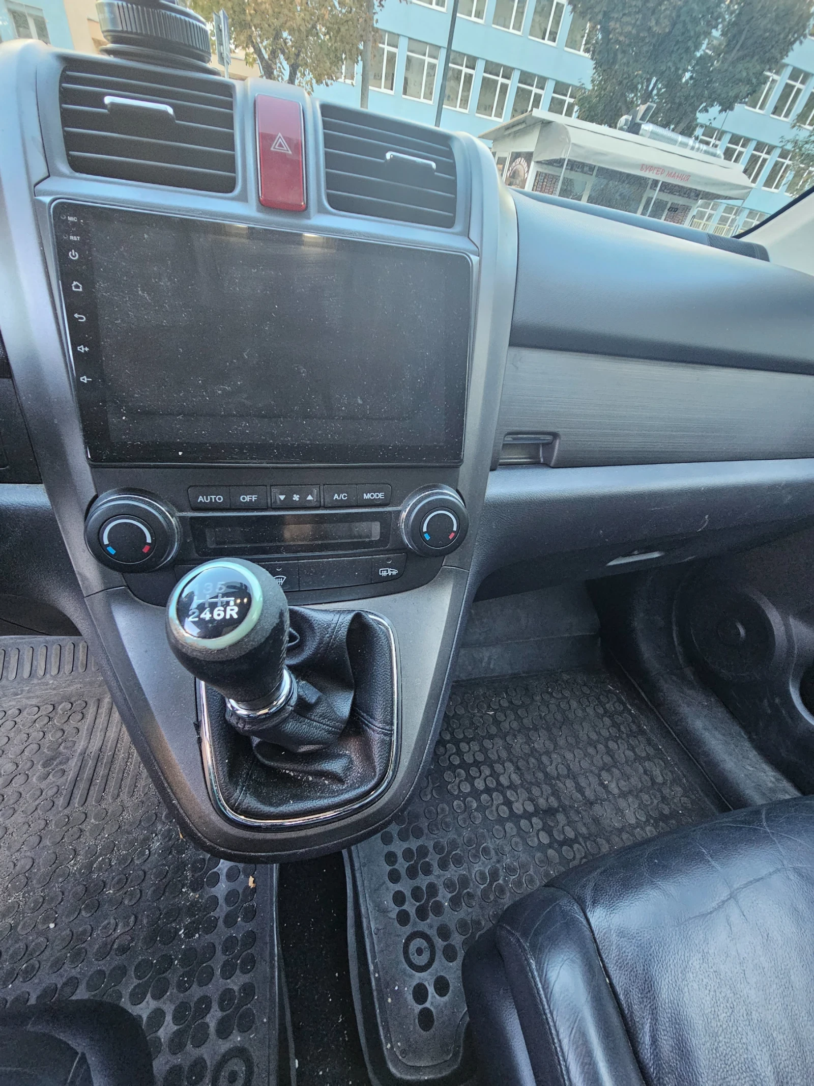 Honda Cr-v, снимка 7 - Автомобили и джипове - 56357226