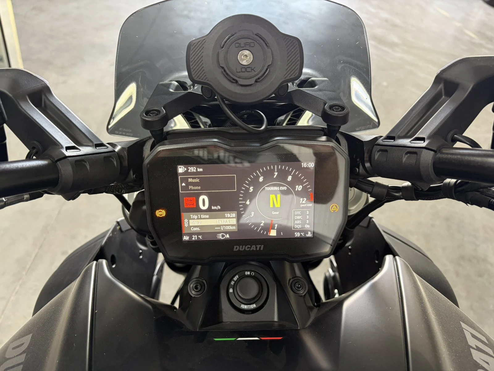 Ducati Diavel V4 Black Roadster, снимка 3 - Мотоциклети и мототехника - 56268319