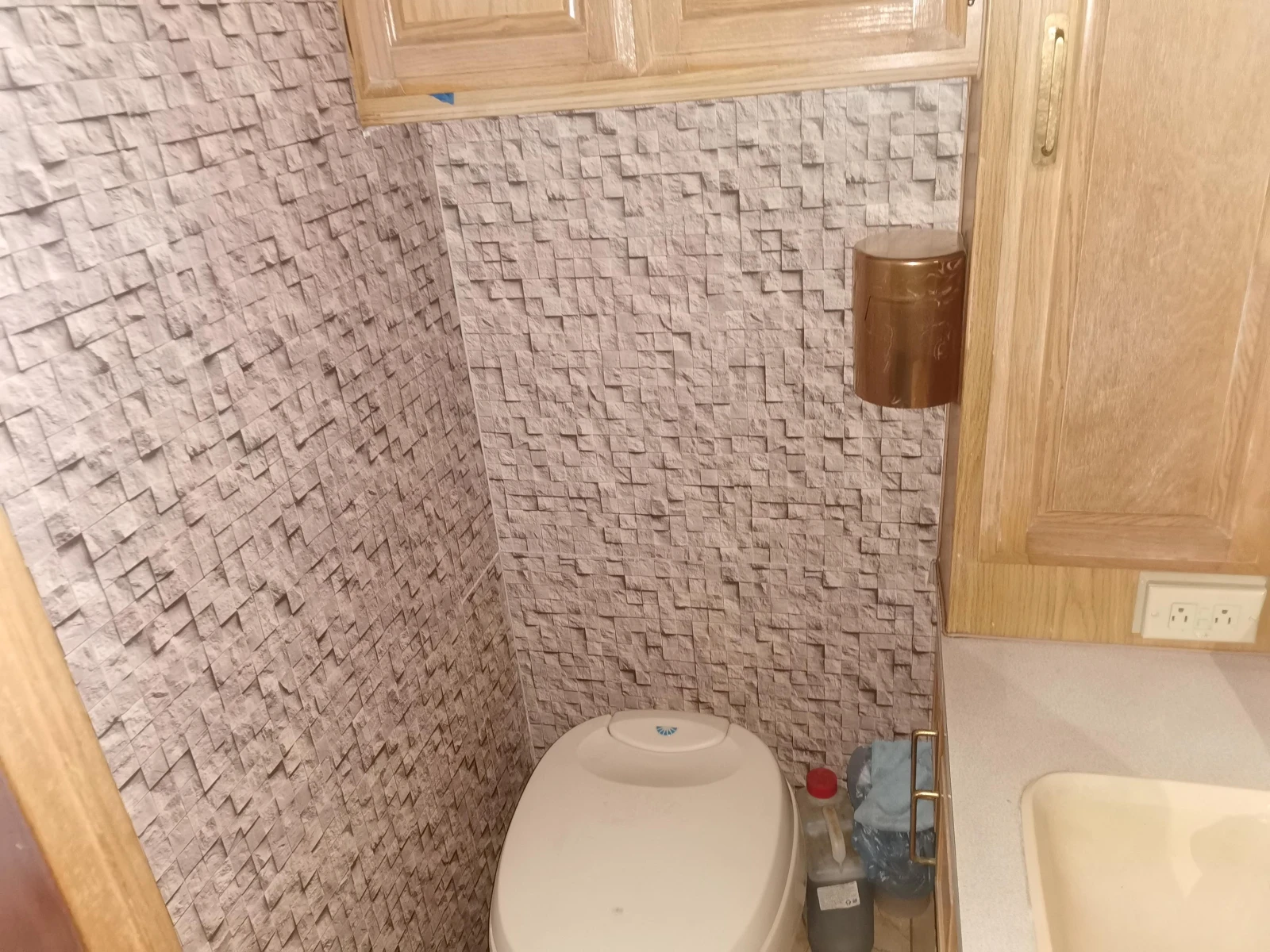  Fleetwood Cevrolet P30 | Mobile.bg   14