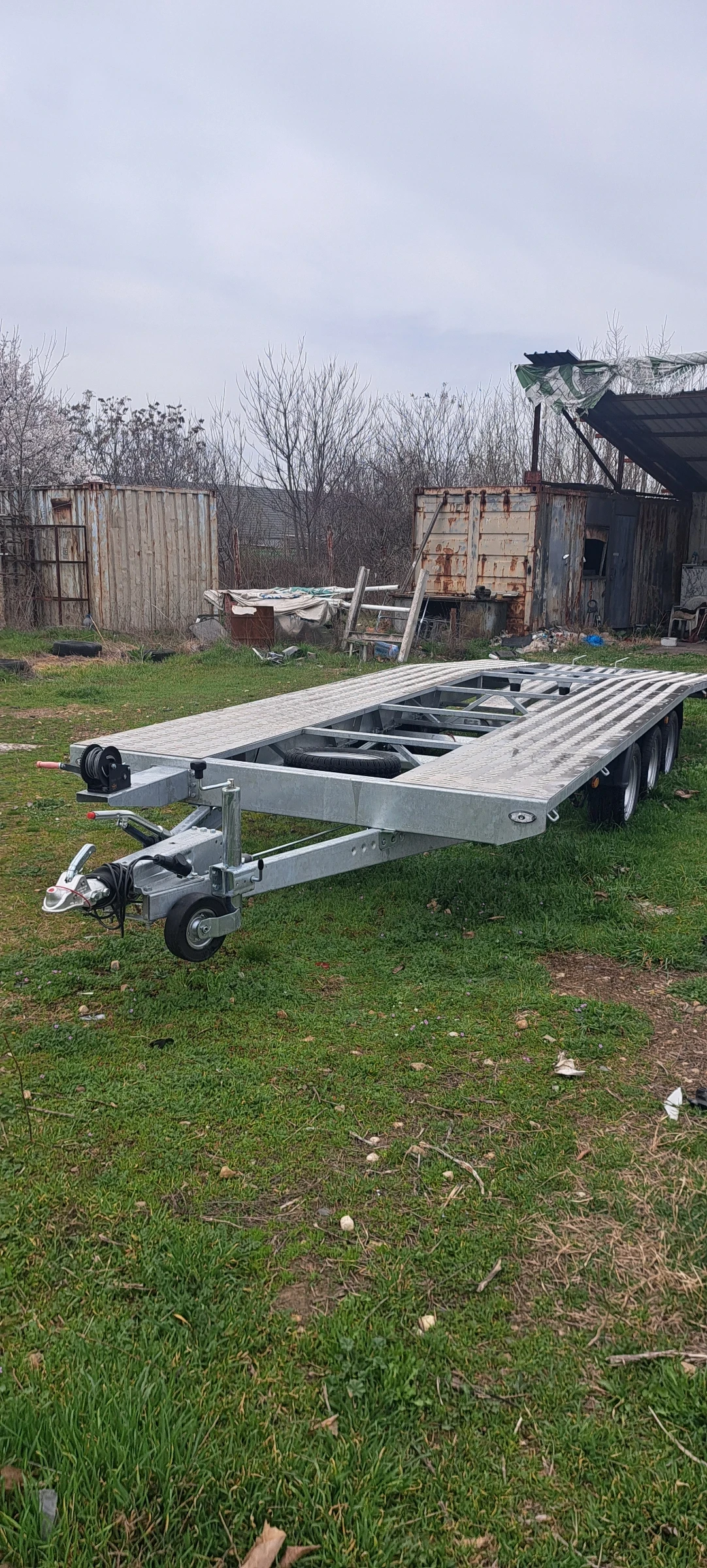   Agados Niuadow | Mobile.bg   1