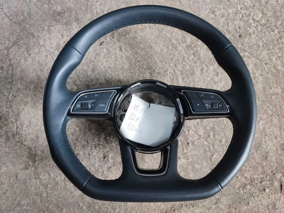 TOP Рязан пресечен Волан три лъча от Audi 8A2419091ae А1