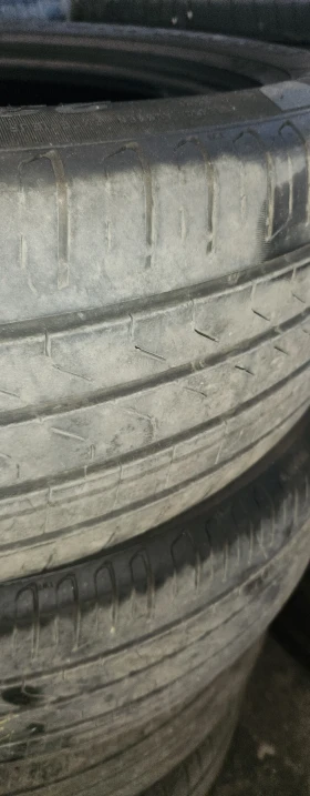 Гуми Летни 235/55R20, снимка 3 - Гуми и джанти - 52410041