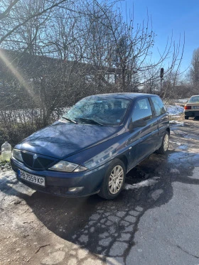 Lancia Y