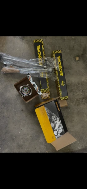 VW Caddy 1.9TDI 105кс Обслужен всичко платено!, снимка 17