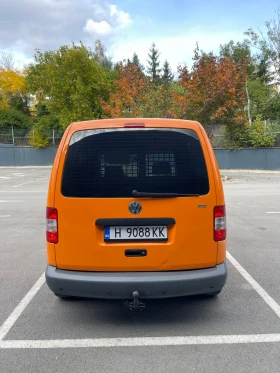 VW Caddy 1.9TDI 105кс Обслужен всичко платено!, снимка 8