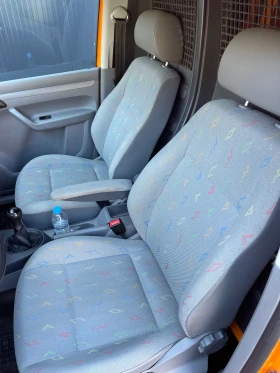VW Caddy 1.9TDI 105кс Обслужен всичко платено!, снимка 11