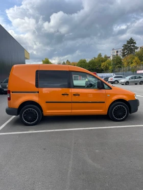 VW Caddy 1.9TDI 105кс Обслужен всичко платено!, снимка 6