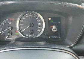 Toyota Corolla Touring Sports 1.8 Business, снимка 8