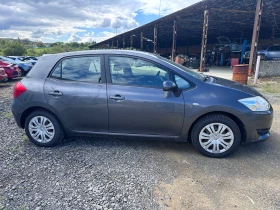 Toyota Auris 1.4 НА ЧАСТИ, снимка 4