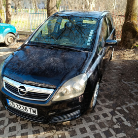 Opel Zafira, снимка 1 - Автомобили и джипове - 45398475