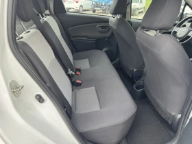 Обява за продажба на Toyota Yaris 1.5i ~19 990 лв. - изображение 9