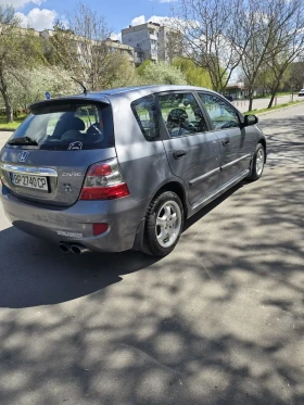 Honda Civic - 1800 € / 3520.49 лв. - 55157899 5