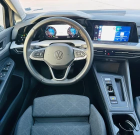 VW Golf 2.0TDI IQ LED+ 2025 | Auto.bg — изображение 11
