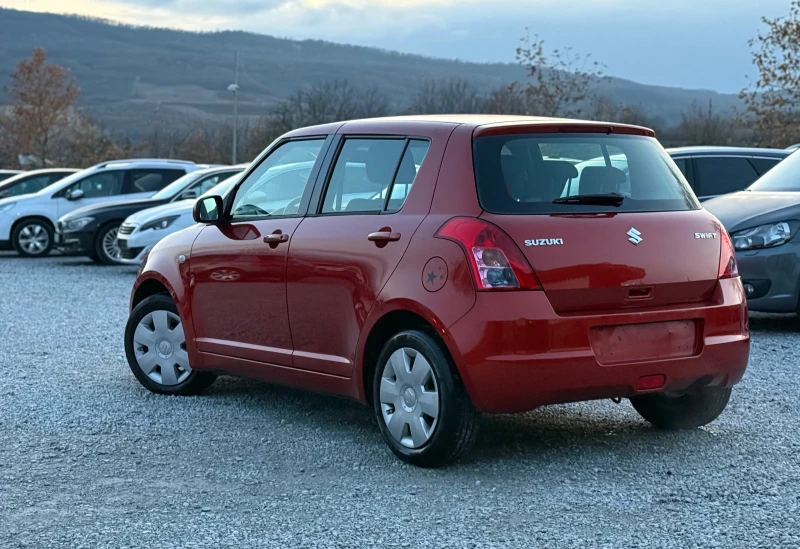 Suzuki Swift 1.3i , снимка 3 - Автомобили и джипове - 48275036