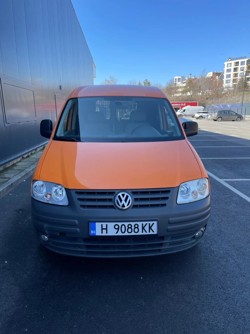 VW Caddy 1.9TDI 105PS Обслужен всичко платено!, снимка 2 - Автомобили и джипове - 49371935