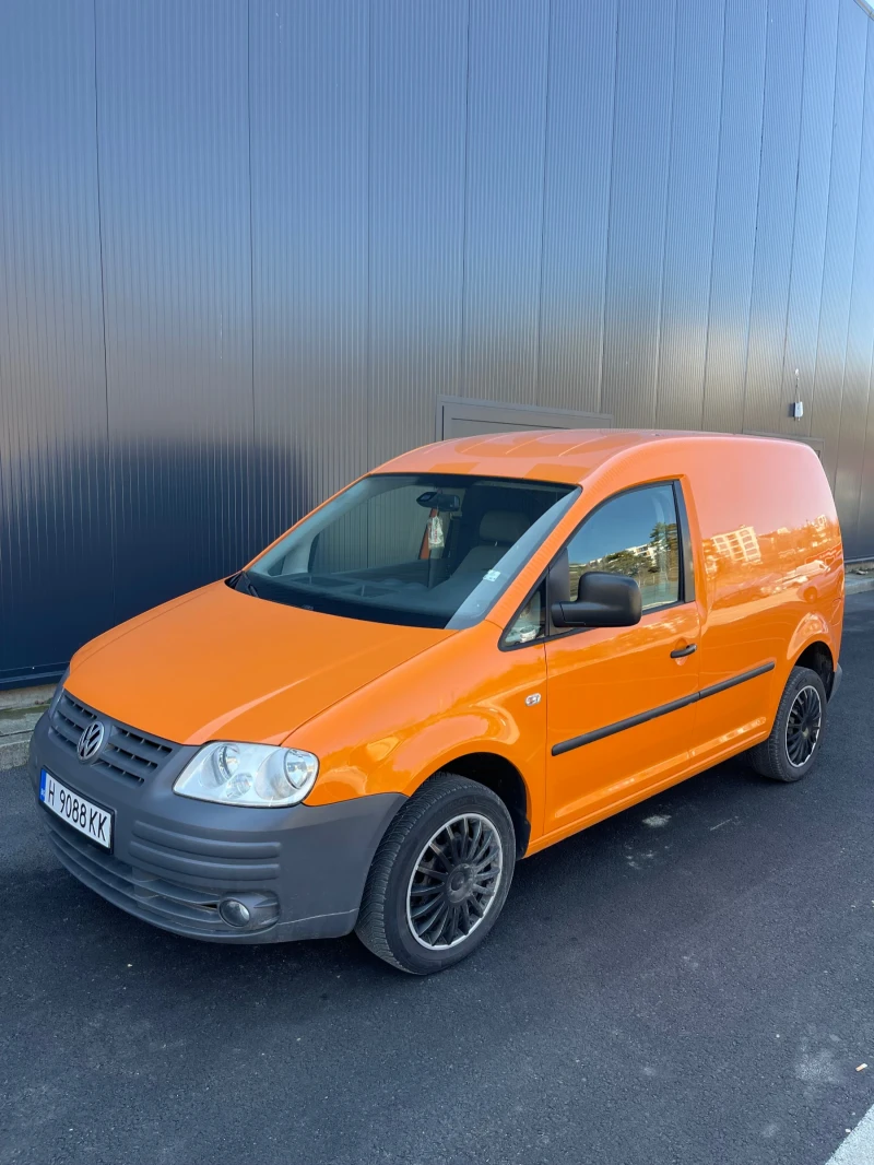 VW Caddy 1.9TDI 105PS Обслужен всичко платено!, снимка 5 - Автомобили и джипове - 49371935