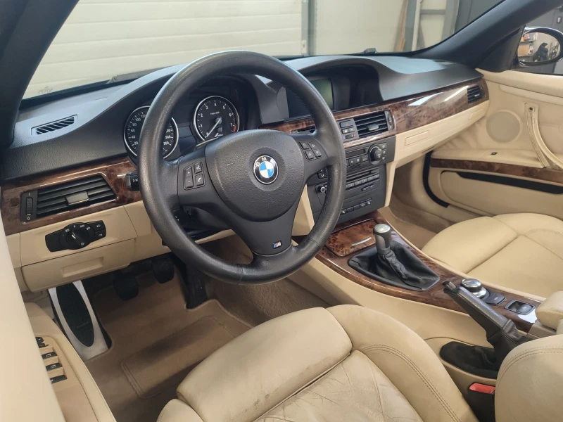 BMW 320 2.0, снимка 2 - Автомобили и джипове - 49453413