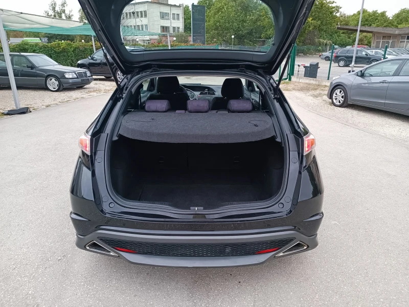 Honda Civic 1.8i-140кс-ШВЕЙЦАРИЯ-РЪЧКА-6ск-TypeS, снимка 5 - Автомобили и джипове - 51839947