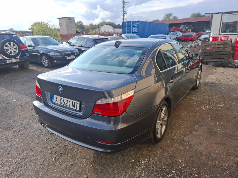 BMW 530 3.0D XDrive, снимка 15 - Автомобили и джипове - 52092057