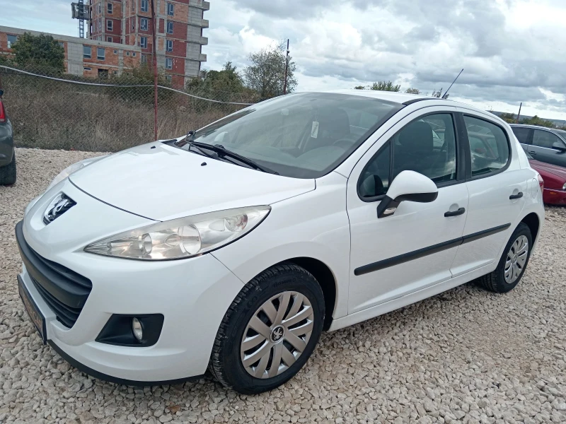 Peugeot 207 1.4i - 73К.С., снимка 3 - Автомобили и джипове - 52243357