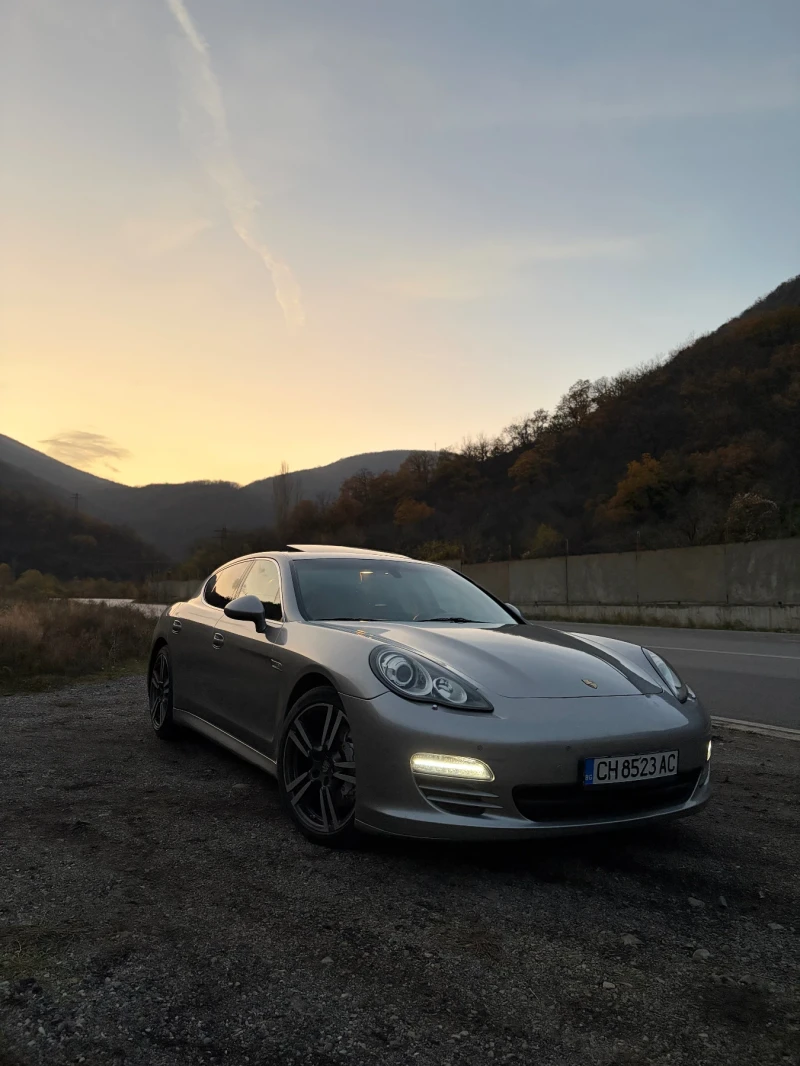 Porsche Panamera 4S, снимка 3 - Автомобили и джипове - 52526361
