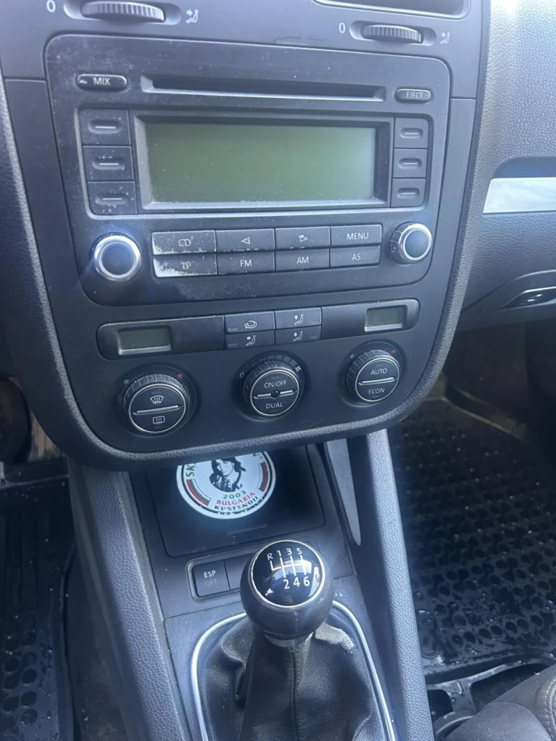 VW Golf 1, 6FSI, снимка 9 - Автомобили и джипове - 52937603