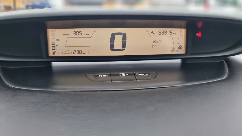 Citroen C4, снимка 11 - Автомобили и джипове - 53287725