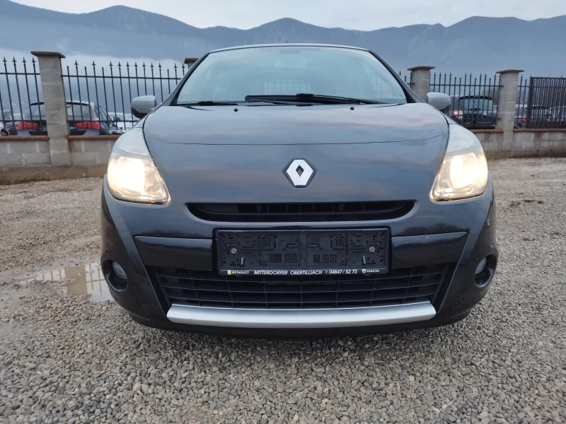 Renault Clio 1.2 i 75 kc., снимка 8 - Автомобили и джипове - 53483608