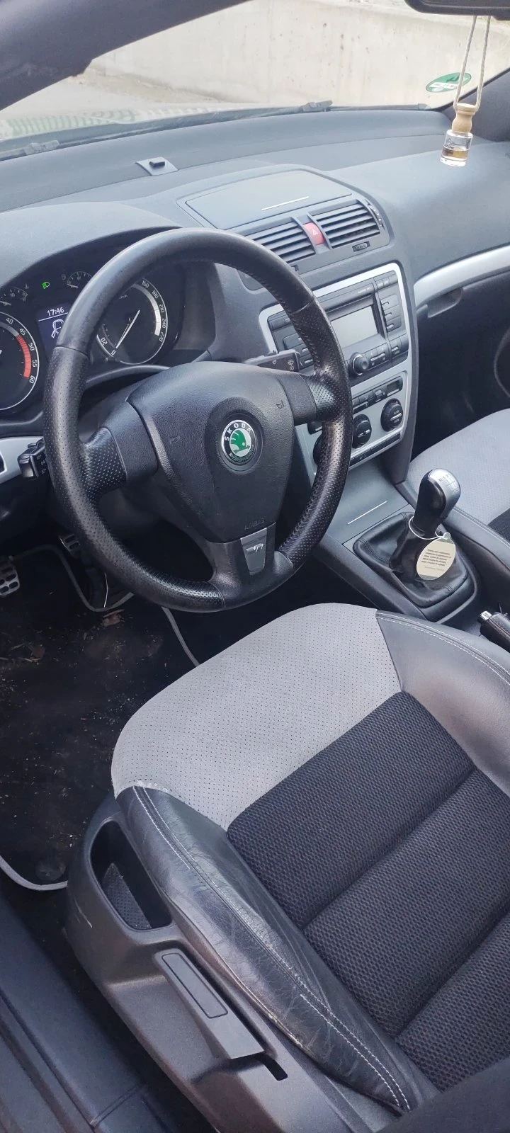 Skoda Octavia VRS, снимка 5 - Автомобили и джипове - 54383504