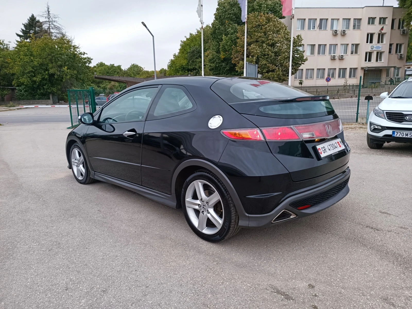 Honda Civic 1.8i-140кс-ШВЕЙЦАРИЯ-РЪЧКА-6ск-TypeS - изображение 6