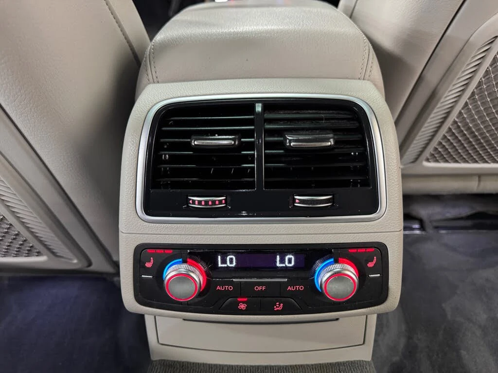 Audi A7 *  *    * CARFAX *  | Mobile.bg   13