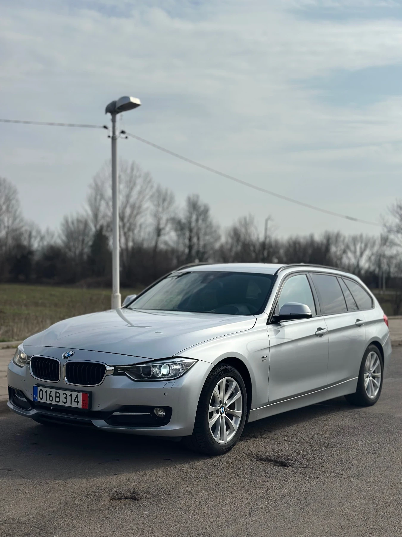 BMW 320 Head Up/Keyless/Memory