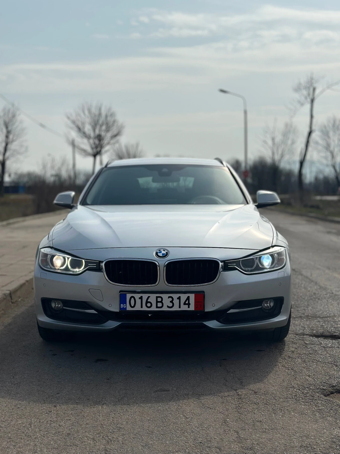 BMW 320 Head Up/Keyless/Memory, снимка 2 - Автомобили и джипове - 53429003