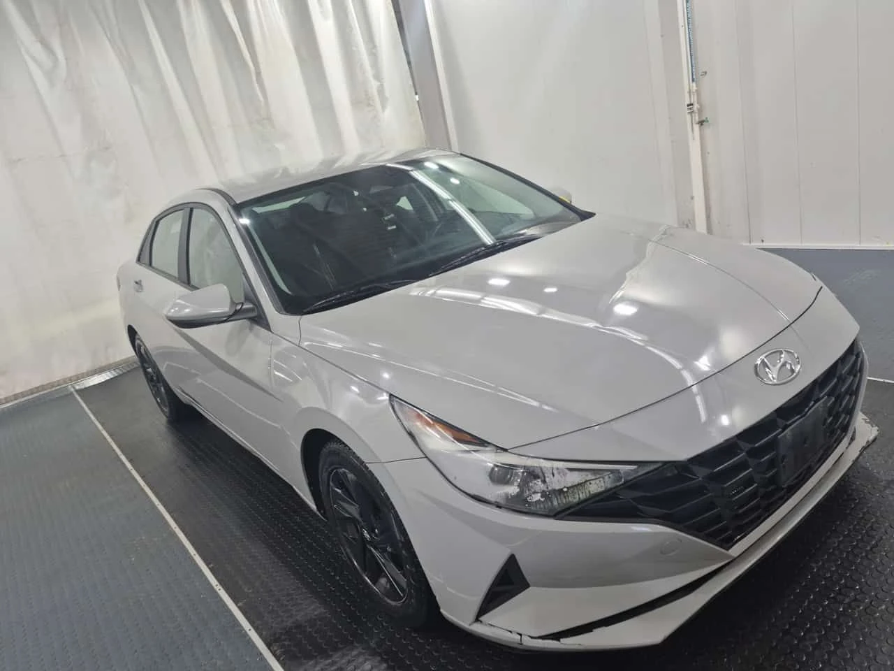 Hyundai Elantra * PREFERRED * CARFAX * ���� �� �� | Mobile.bg � ����������� 3