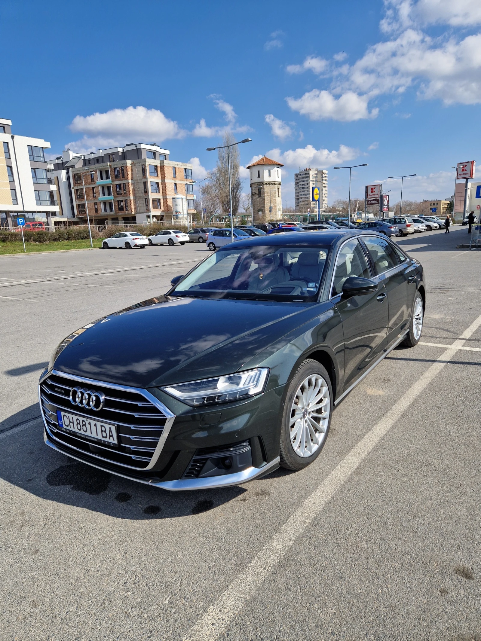 Audi A8 lang, снимка 2 - Автомобили и джипове - 53850297