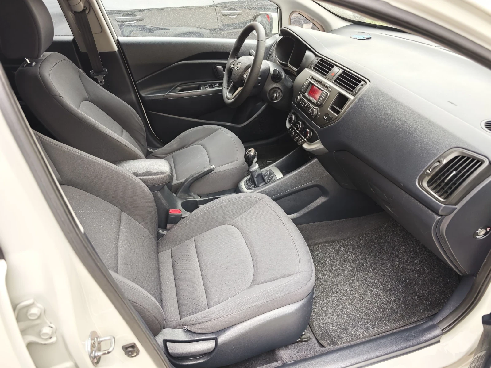 Kia Rio 1.4crdi | Mobile.bg � ����������� 6