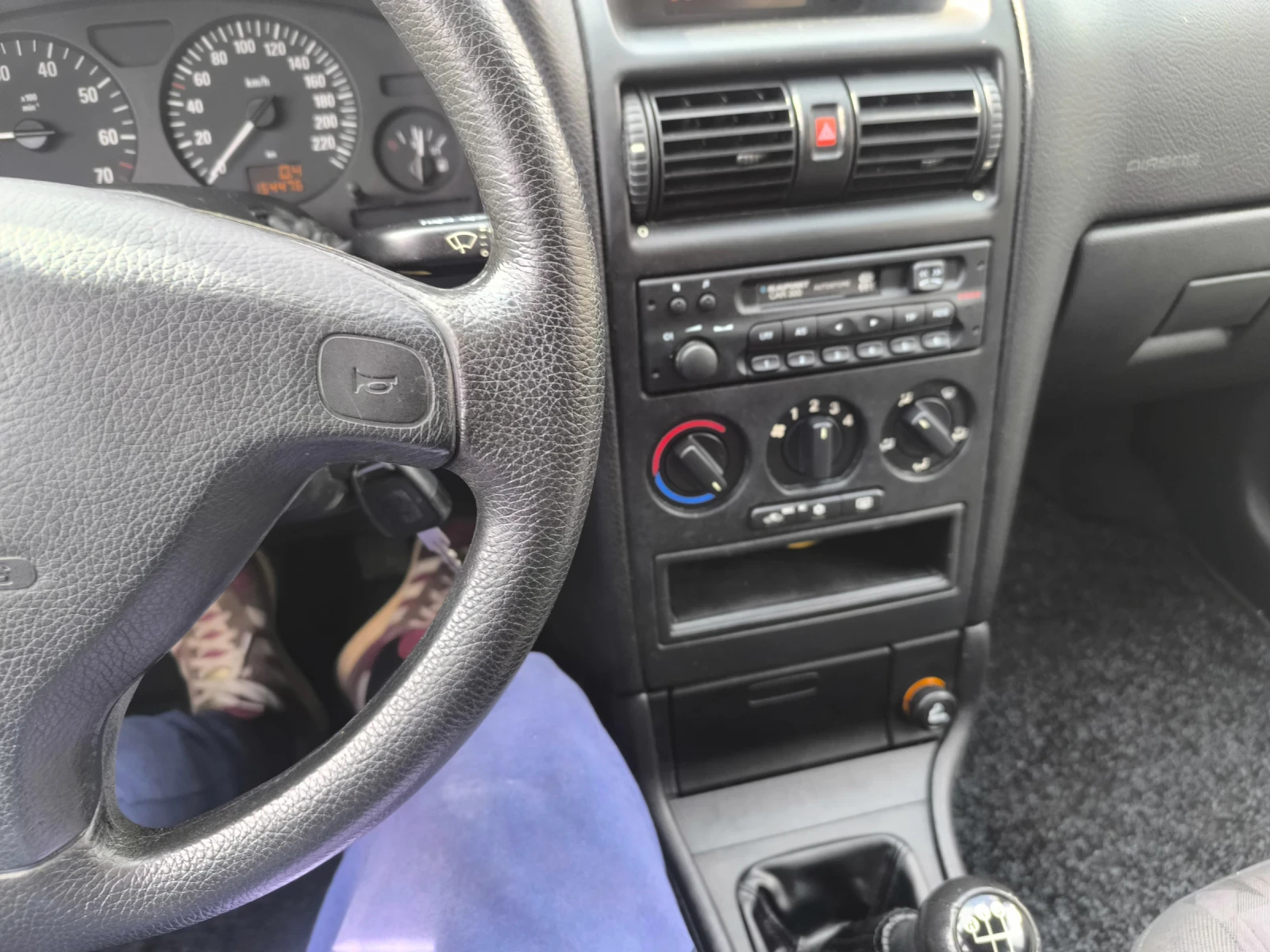 Opel Astra 1.6 стария мотор , снимка 12 - Автомобили и джипове - 54260877