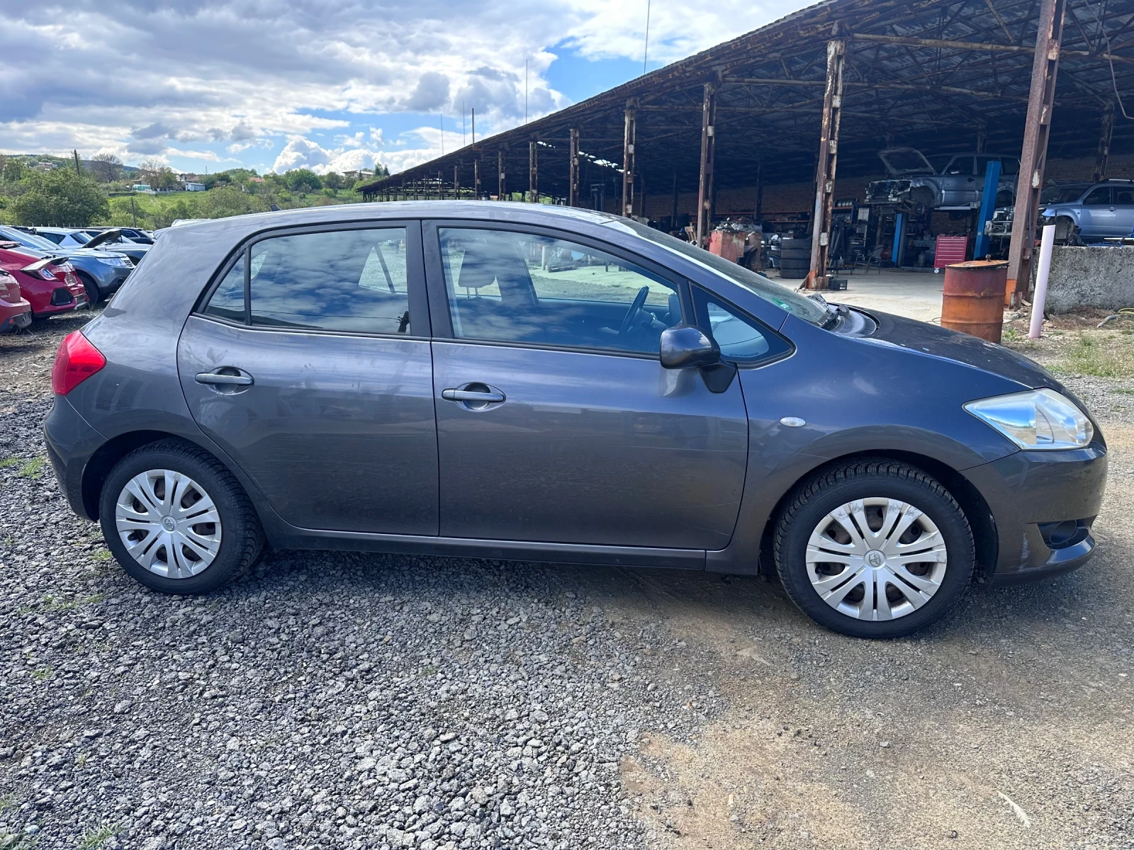 Toyota Auris 1.4 НА ЧАСТИ, снимка 4 - Автомобили и джипове - 54399161