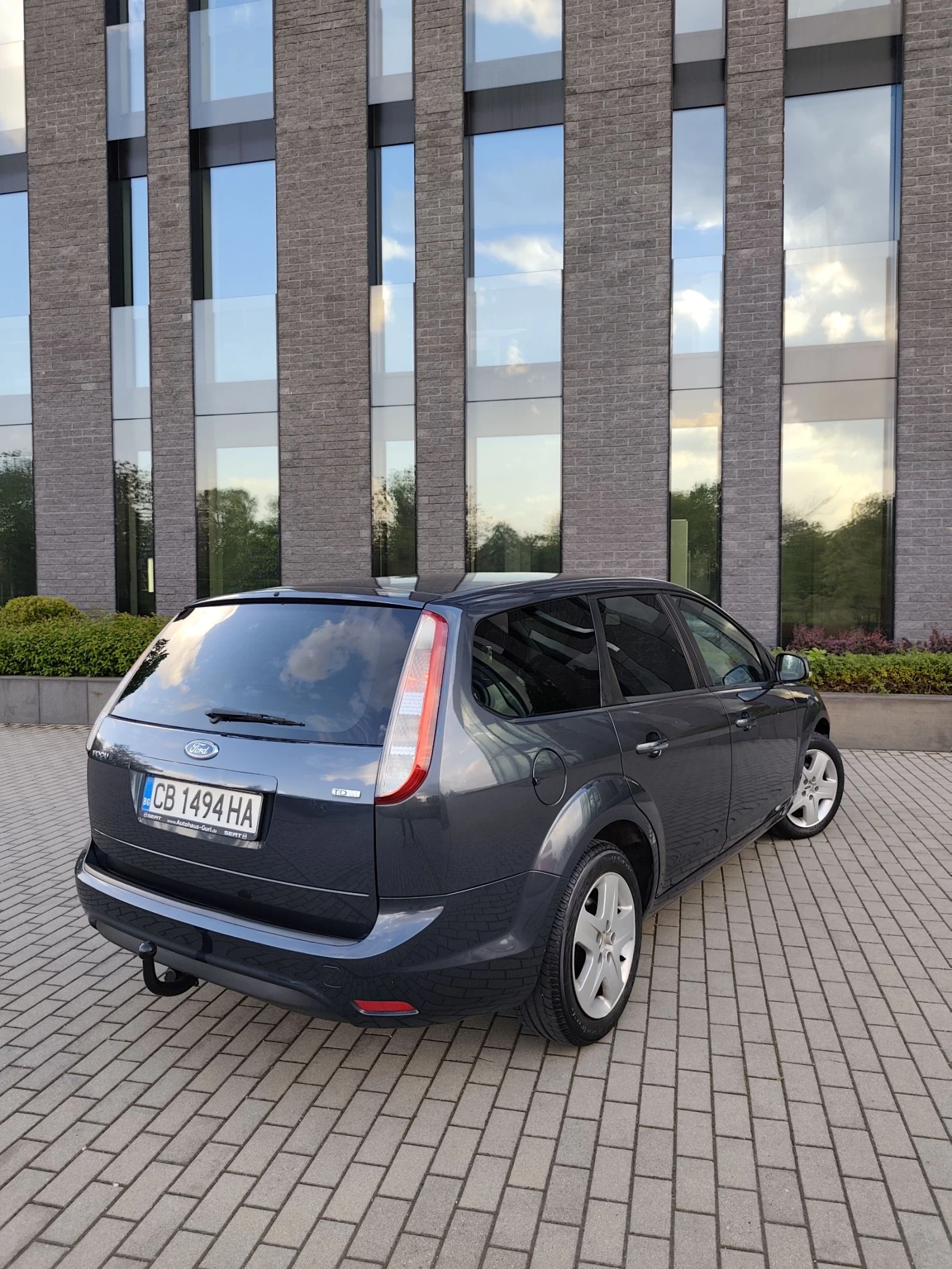 Ford Focus 1.6 TDCI Перфектна !!!, снимка 8 - Автомобили и джипове - 54511584