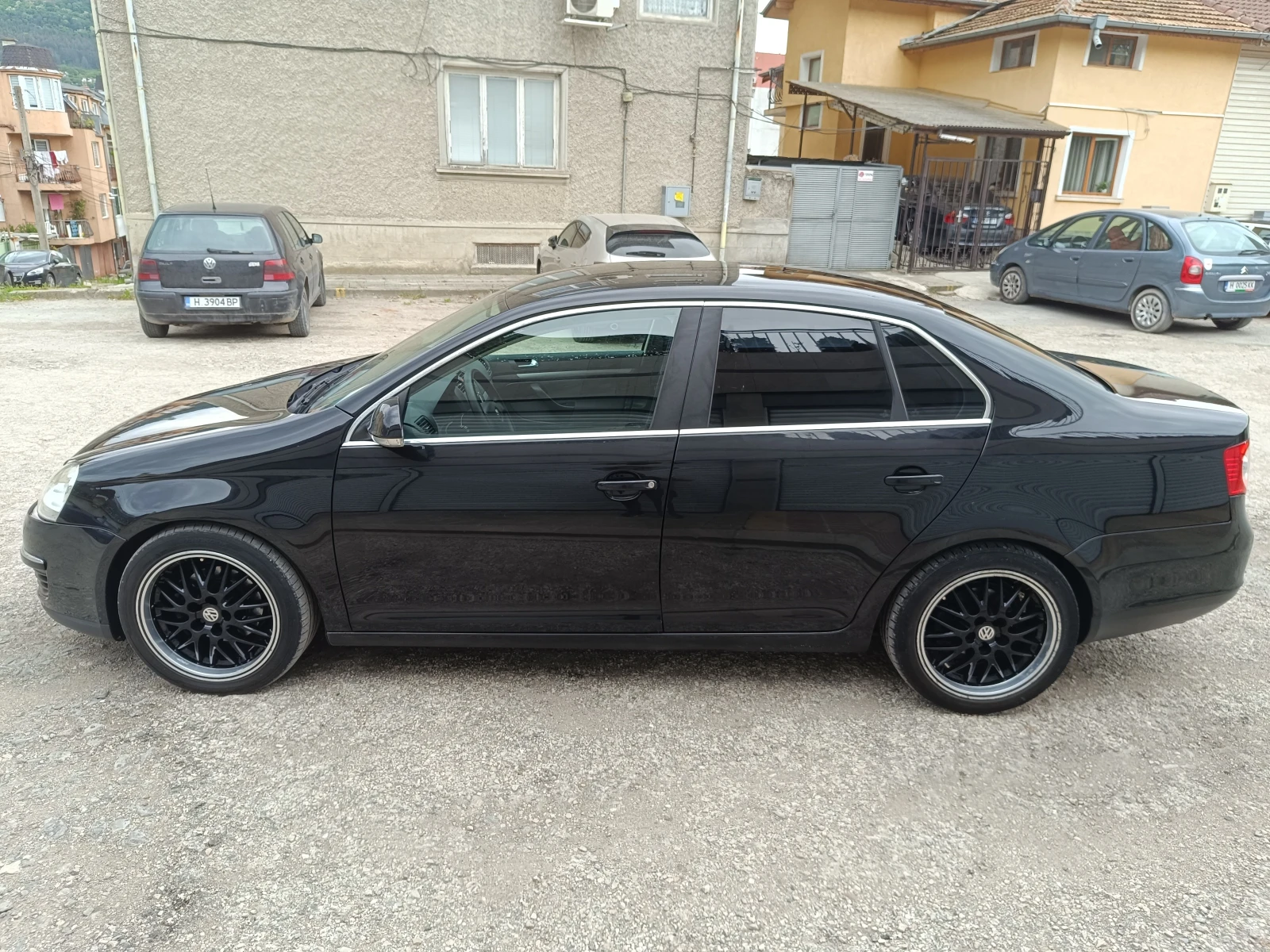 VW Jetta 1.6i 102к.с., снимка 7 - Автомобили и джипове - 54576340
