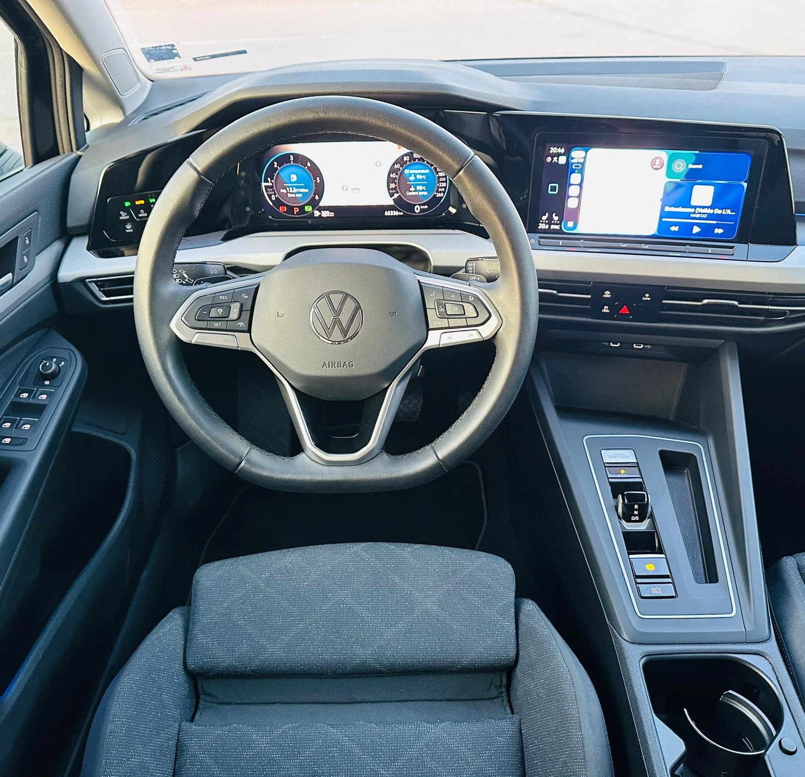 VW Golf 2.0TDI IQ LED+ 2025, снимка 11 - Автомобили и джипове - 55061932