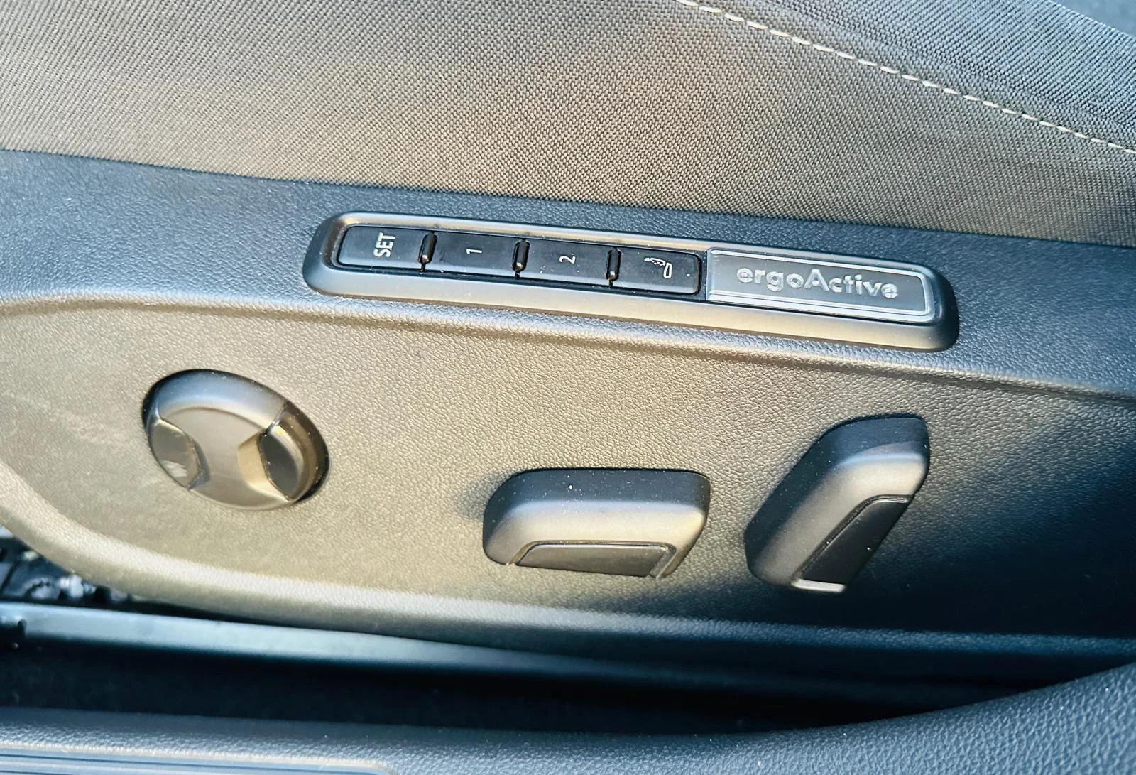 VW Golf 2.0TDI IQ LED+ 2025, снимка 9 - Автомобили и джипове - 55061932