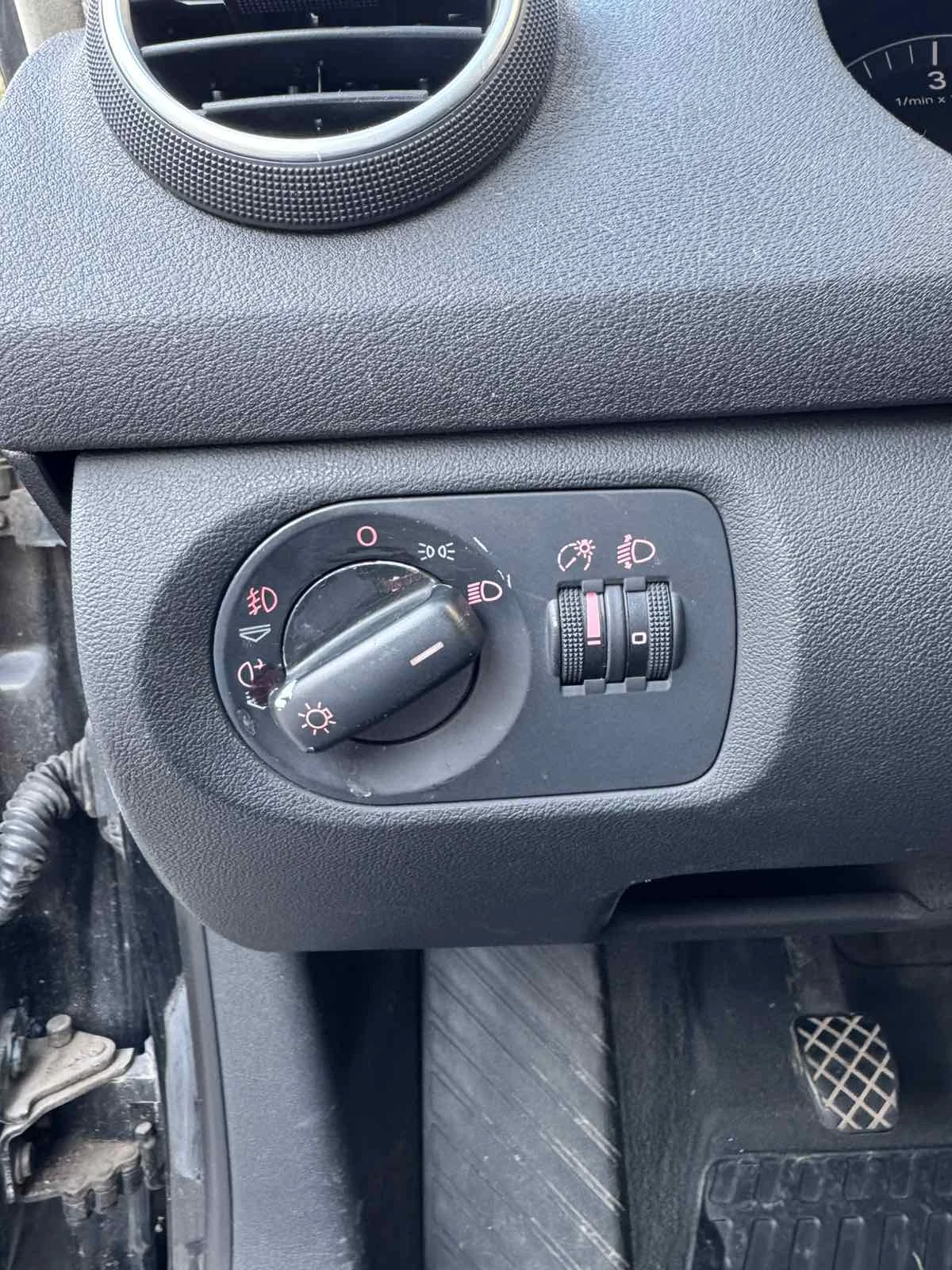 Audi A3 Quattro 2.0TDI, снимка 13 - Автомобили и джипове - 55067580